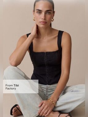 Kourt Halley Linen Top Size 4 Black NWT Tibi Factory Lace Trim